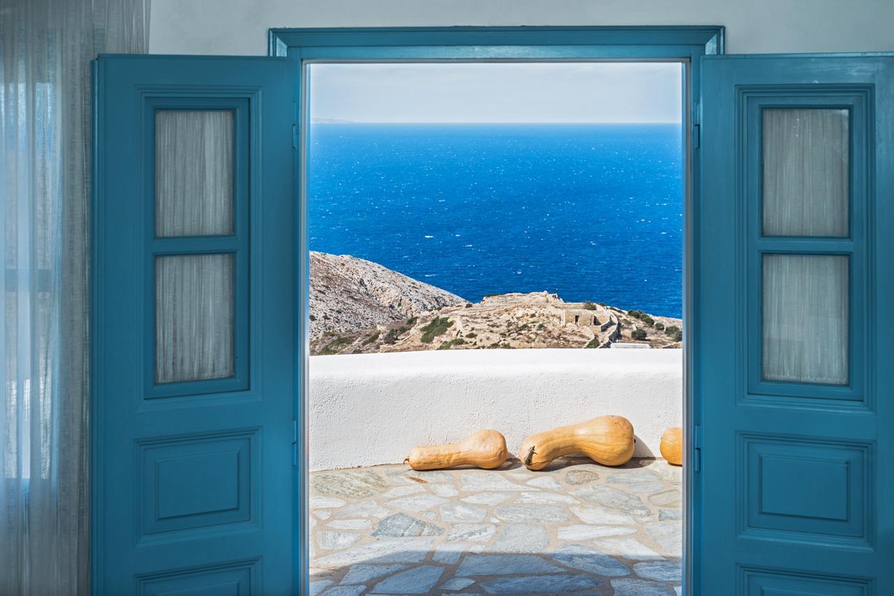 Aeri Aparthotel Folegandros Town Exterior photo