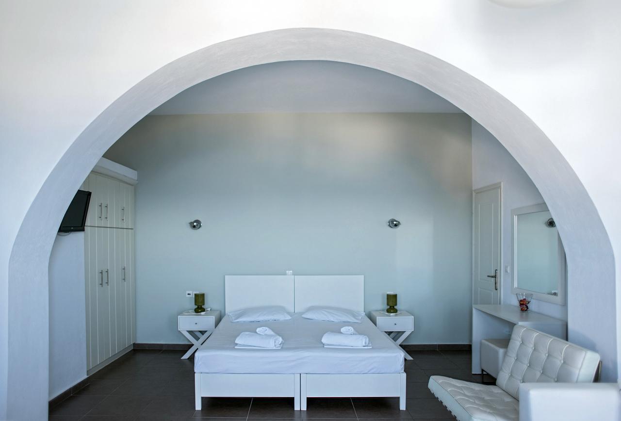 Aeri Aparthotel Folegandros Town Exterior photo
