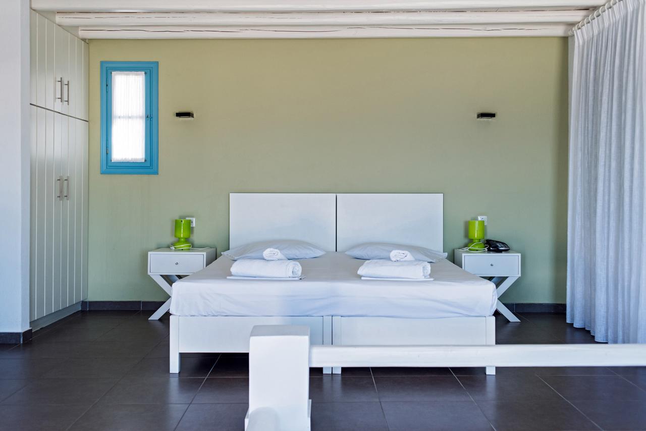 Aeri Aparthotel Folegandros Town Exterior photo