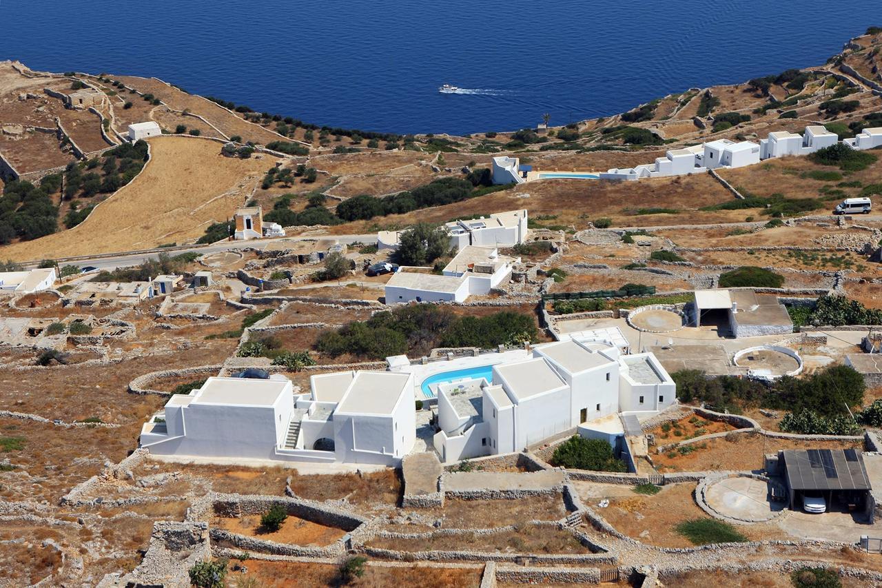 Aeri Aparthotel Folegandros Town Exterior photo